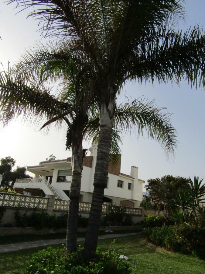 Malaga Paradise Beach ตอร์เร เด เบนากาลบอน ภายนอก รูปภาพ