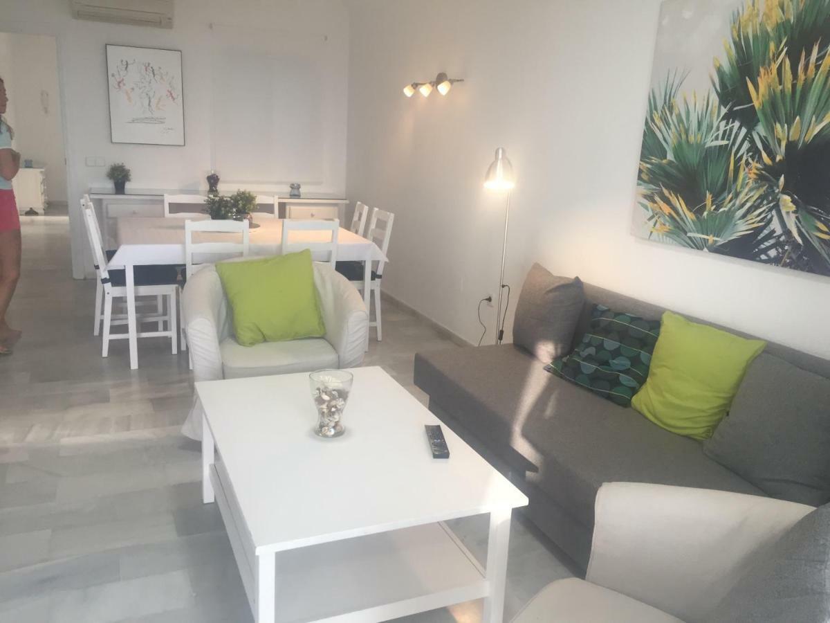 Malaga Paradise Beach ตอร์เร เด เบนากาลบอน ภายนอก รูปภาพ