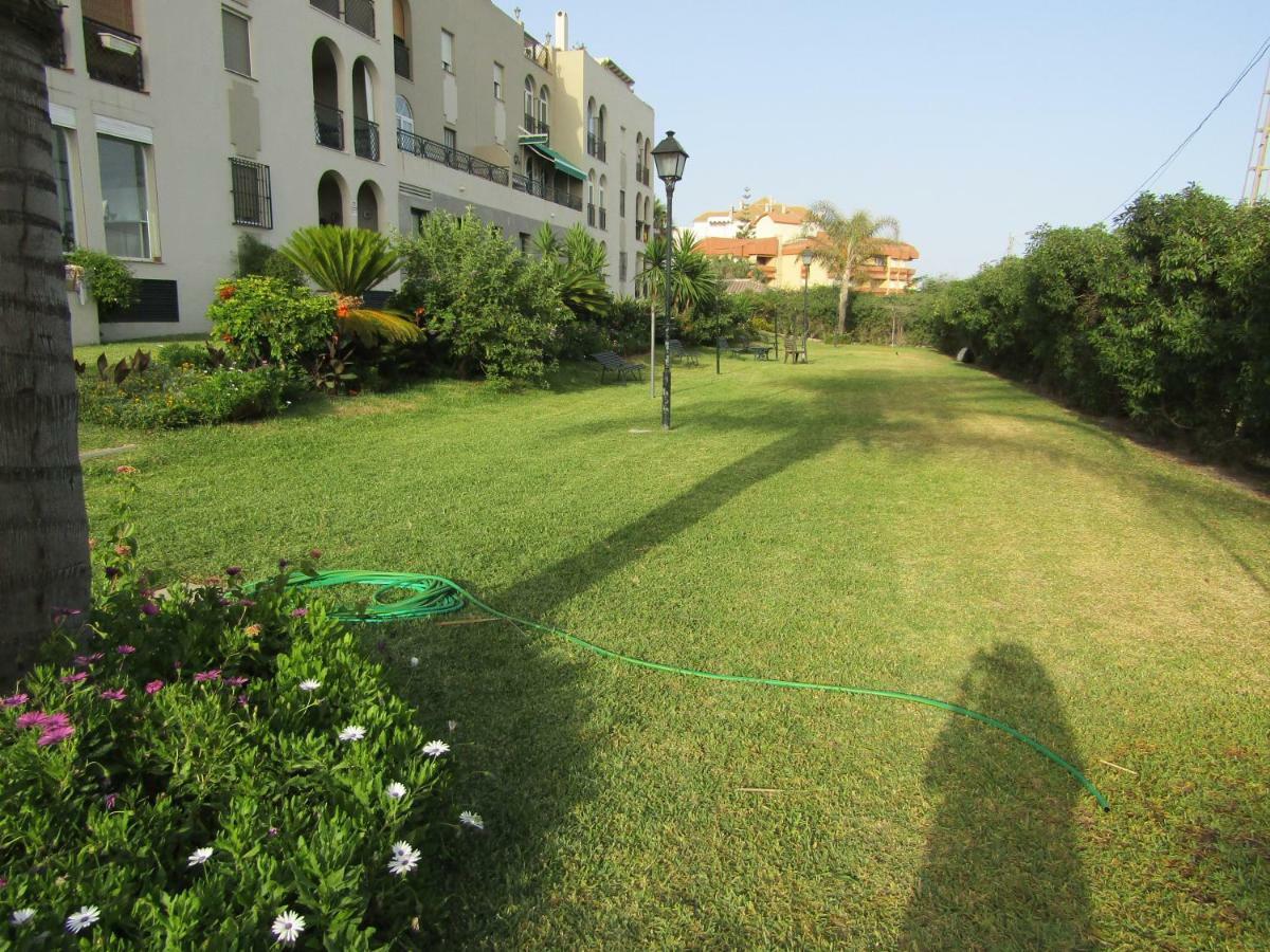 Malaga Paradise Beach ตอร์เร เด เบนากาลบอน ภายนอก รูปภาพ